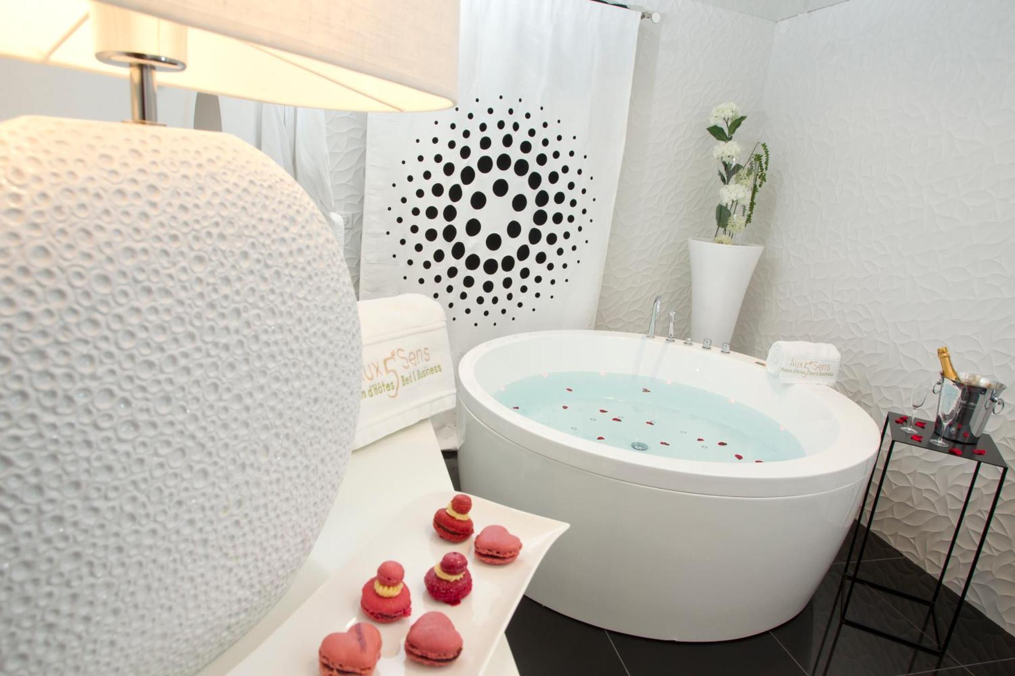 Bed and Breakfast Aux 5 Sens Tille Экстерьер фото